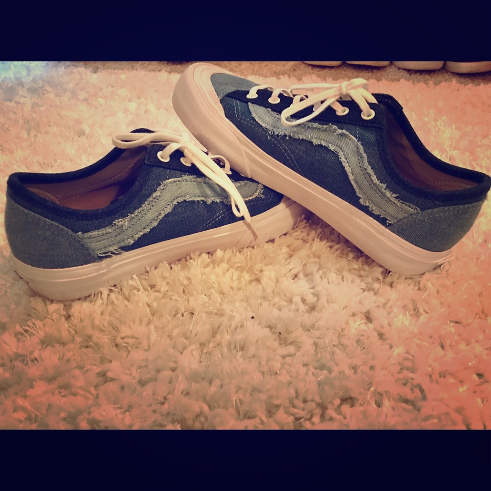 BRAND NEW Denim Vans
